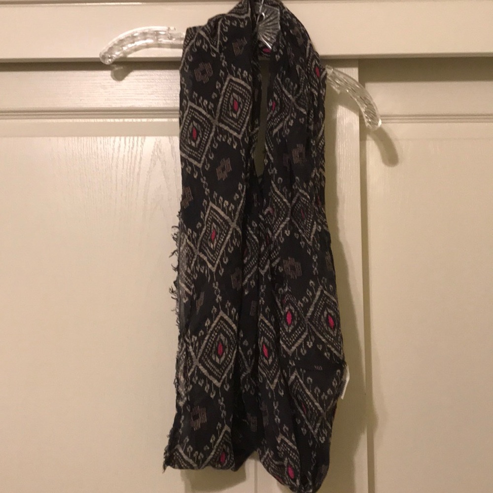 American eagle infinity scarf